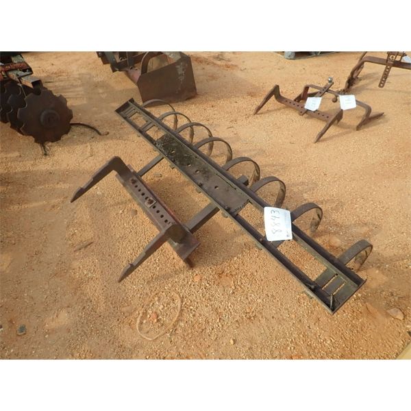 INTERNATIONAL 7' SPRING TOOTH HARROW (C-3)