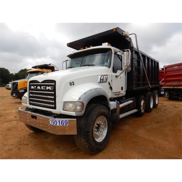 2011 MACK GU713 Dump Truck