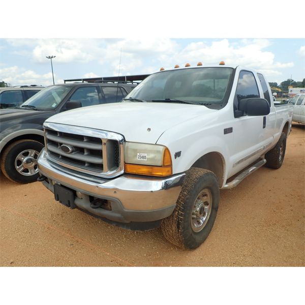 2001 FORD F250 XL Pickup Truck