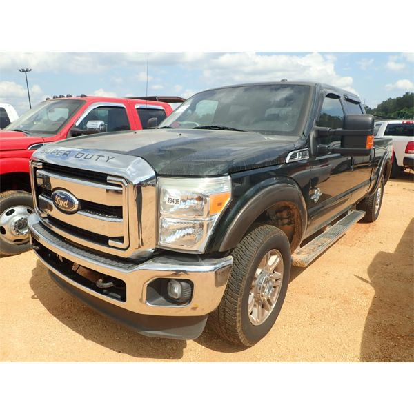 2015 FORD F250 LARIAT Pickup Truck