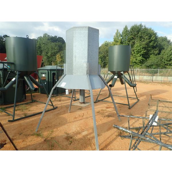 GRAVITY WILDLIFE FEEDER (C1)