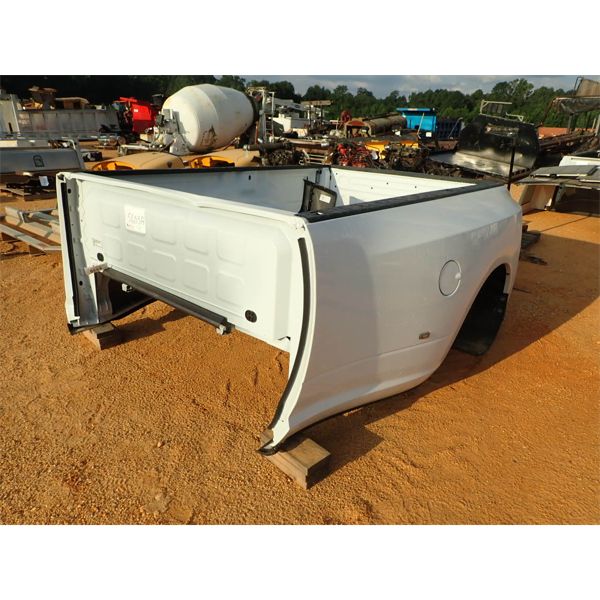 2022 DODGE 3500 DUALLY TRUCK BED W/BUMPER, & TRAILER HITCH RECEIVER (A-1)
