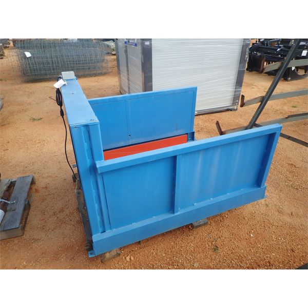 HYD LIFT WAREHOUSE BIN (B-9)