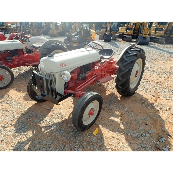 FORD 8N Farm Tractor