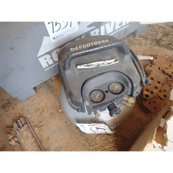 FORTRESS PANCAKE AIR COMPRESSOR 