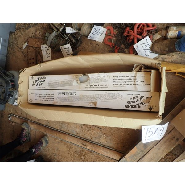 (4) 48" FLUORESCENT LIGHT FIXTURES