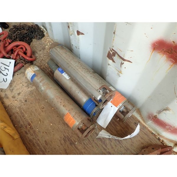 (4) EACH SUBMERSIBLE PUMP