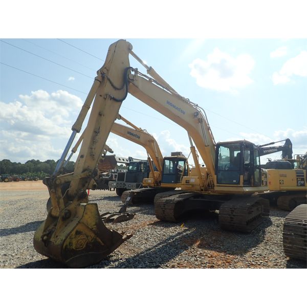 2008 KOMATSU PC200LC-8 Excavator