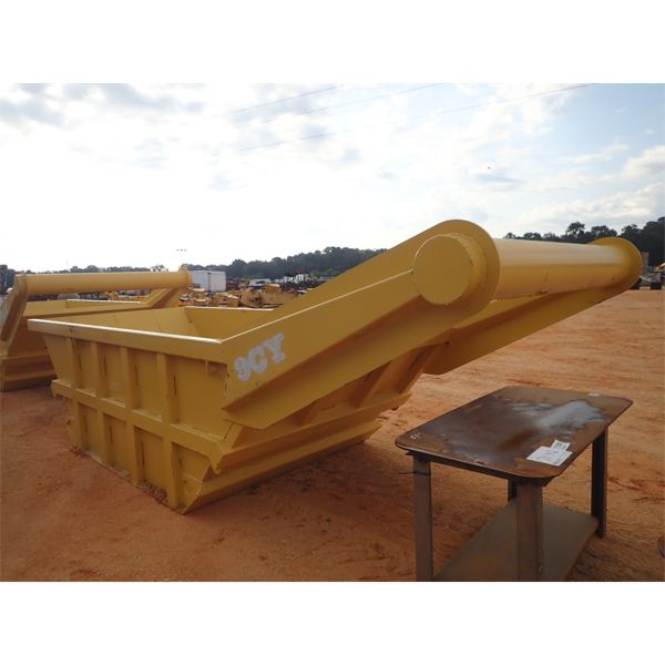 9 CY GRAVEL BOX (B-7)