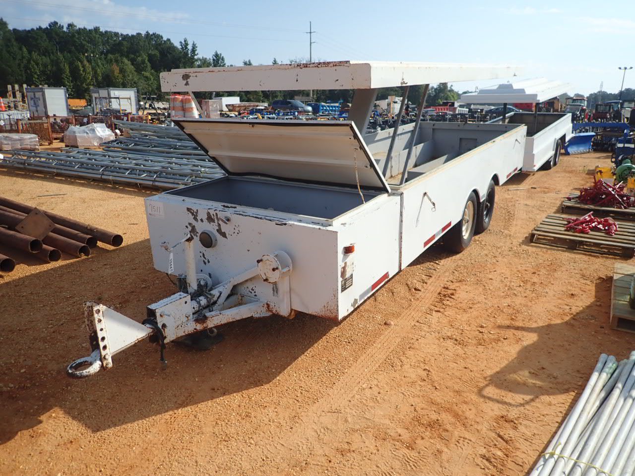 84" X 15.5' METAL TRAILER W/LIFTOP & STORAGE BOX (B9) J.M. Wood