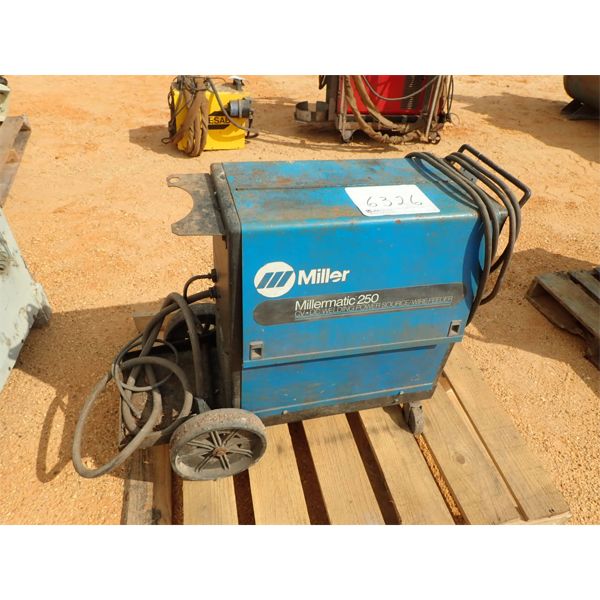 MILLER MILLERMATIC 250 ELECTRIC WELDER (B3)