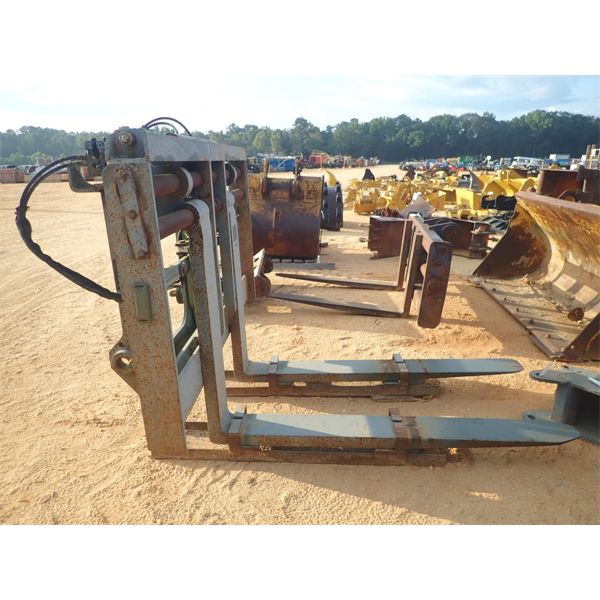 10,000# FORKLIFT ATTACHMENT W/HYD SLIDING FORKS