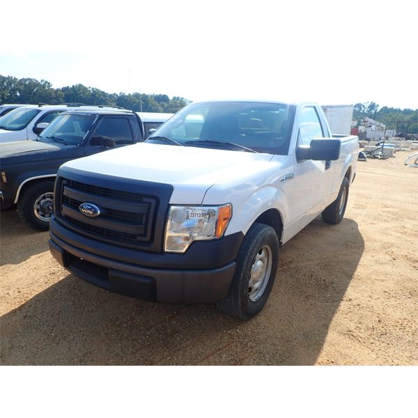2014 FORD F150 XL Pickup Truck