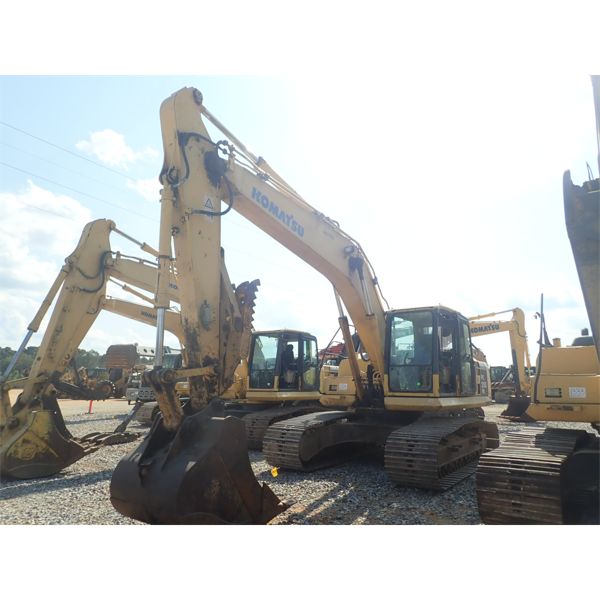 2010 KOMATSU PC200LC-8 Excavator