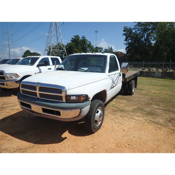 1999 DODGE RAM 3500 Flatbed Truck