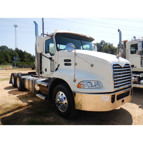 2012 MACK CXU613 Day Cab Truck