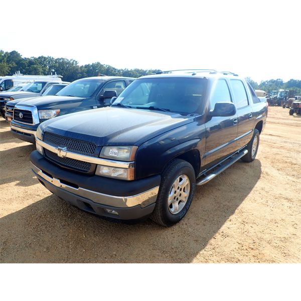 2005 CHEVROLET AVALANCHE Pickup Truck