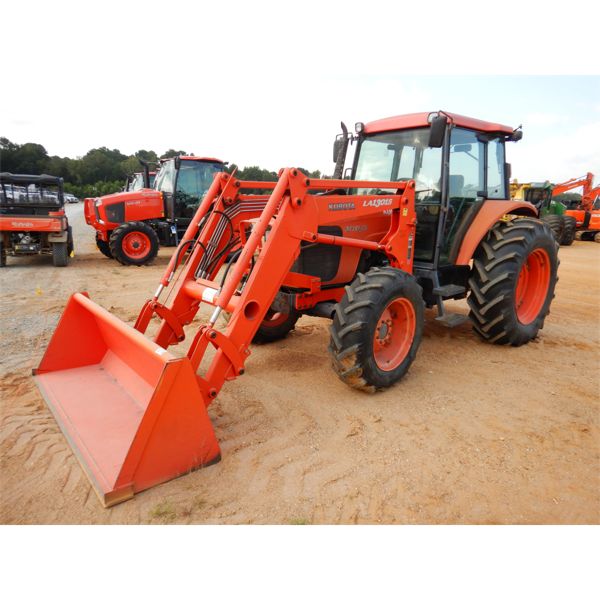 KUBOTA M105S Farm Tractor
