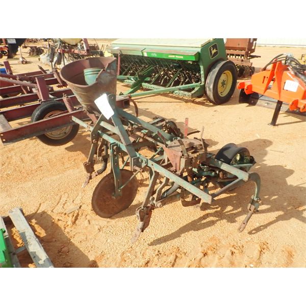 COVINGTON 2 ROW Planter
