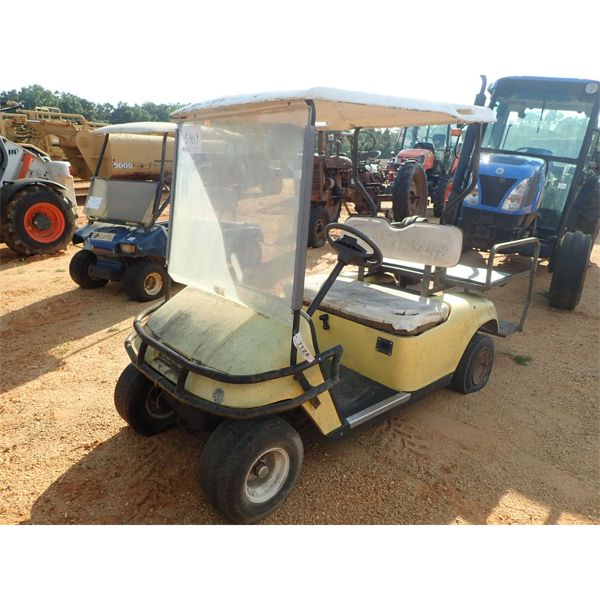 EZ-GO GOLF CART