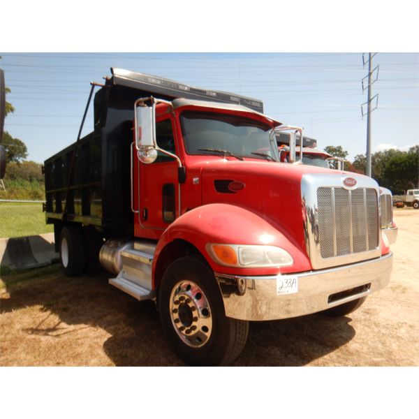 2014 PETERBILT 337 Dump Truck