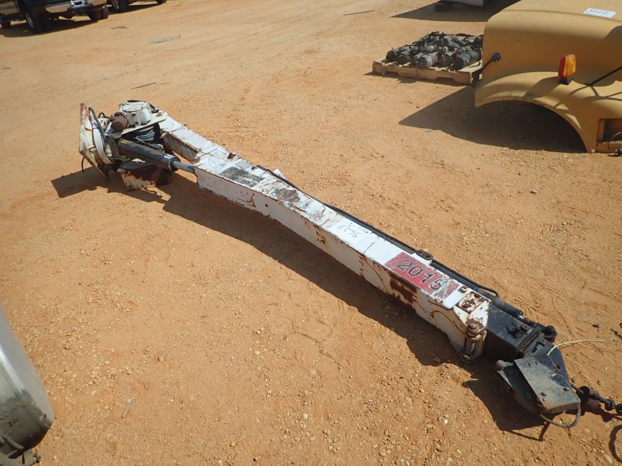 DOMINATOR IMT BOOM AND WINCH (A1) J.M. Wood Auction Company, Inc.