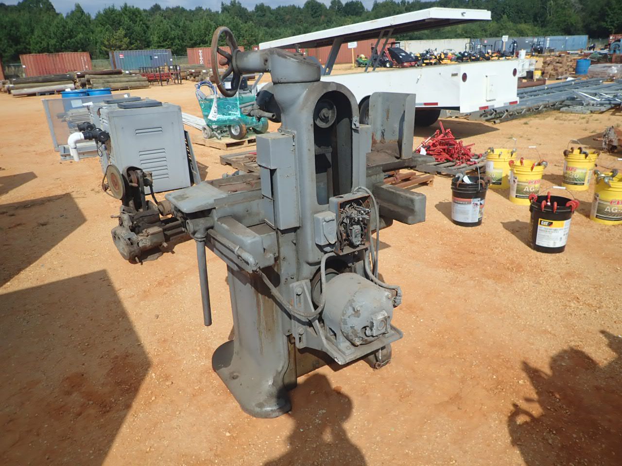 NORTON GRINDING MACHINE 4804 J.M. Wood Auction Company, Inc.