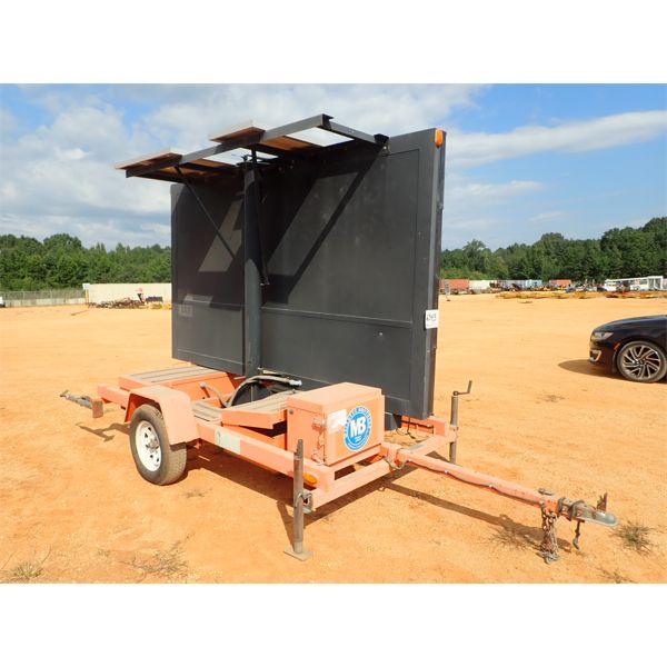 AMERICAN SIGNAL CO PORTABLE CHARGEABLE MESSAGE TRAILER