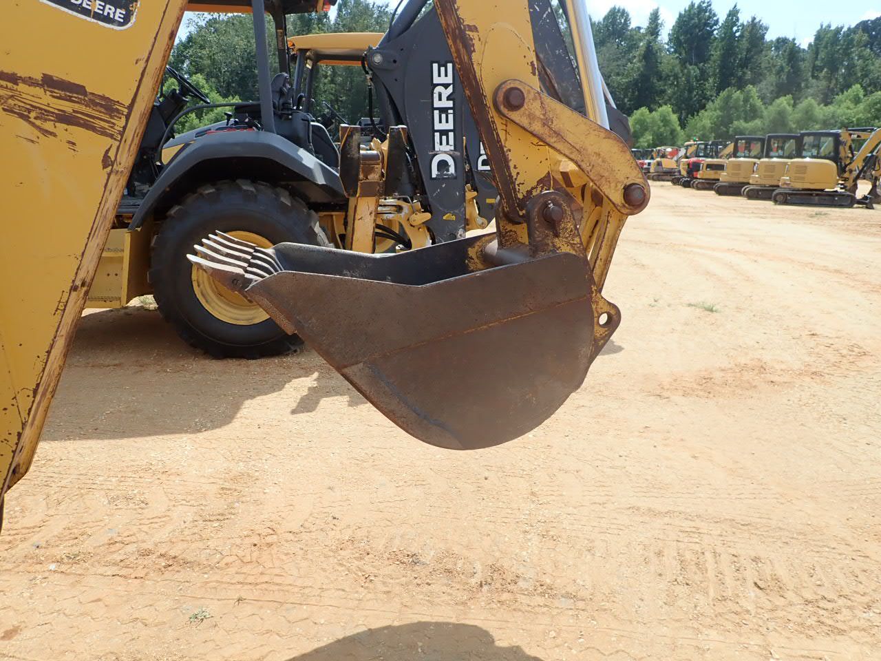 1996 JOHN DEERE 310D Backhoe J.M. Wood Auction Company, Inc.