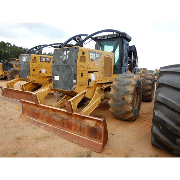 2015 CAT 535D Skidder