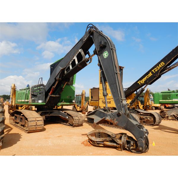 JOHN DEERE 2154D TRACK Log Loader