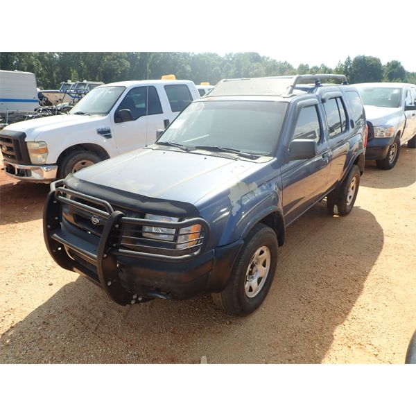 2000 NISSAN XTERRA SPORT SUV
