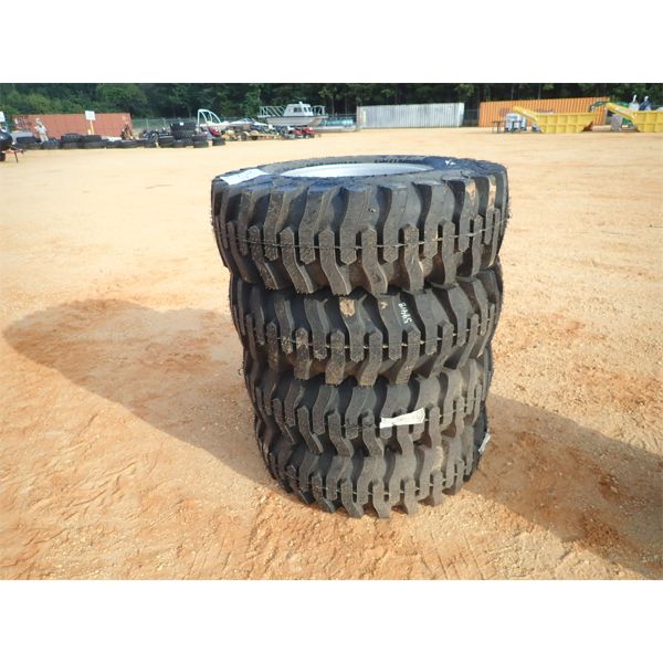 (1) SET 12.5-80-18 NON HWY LOADER BACKHOE TIRES ON RIMS (UNUSED)