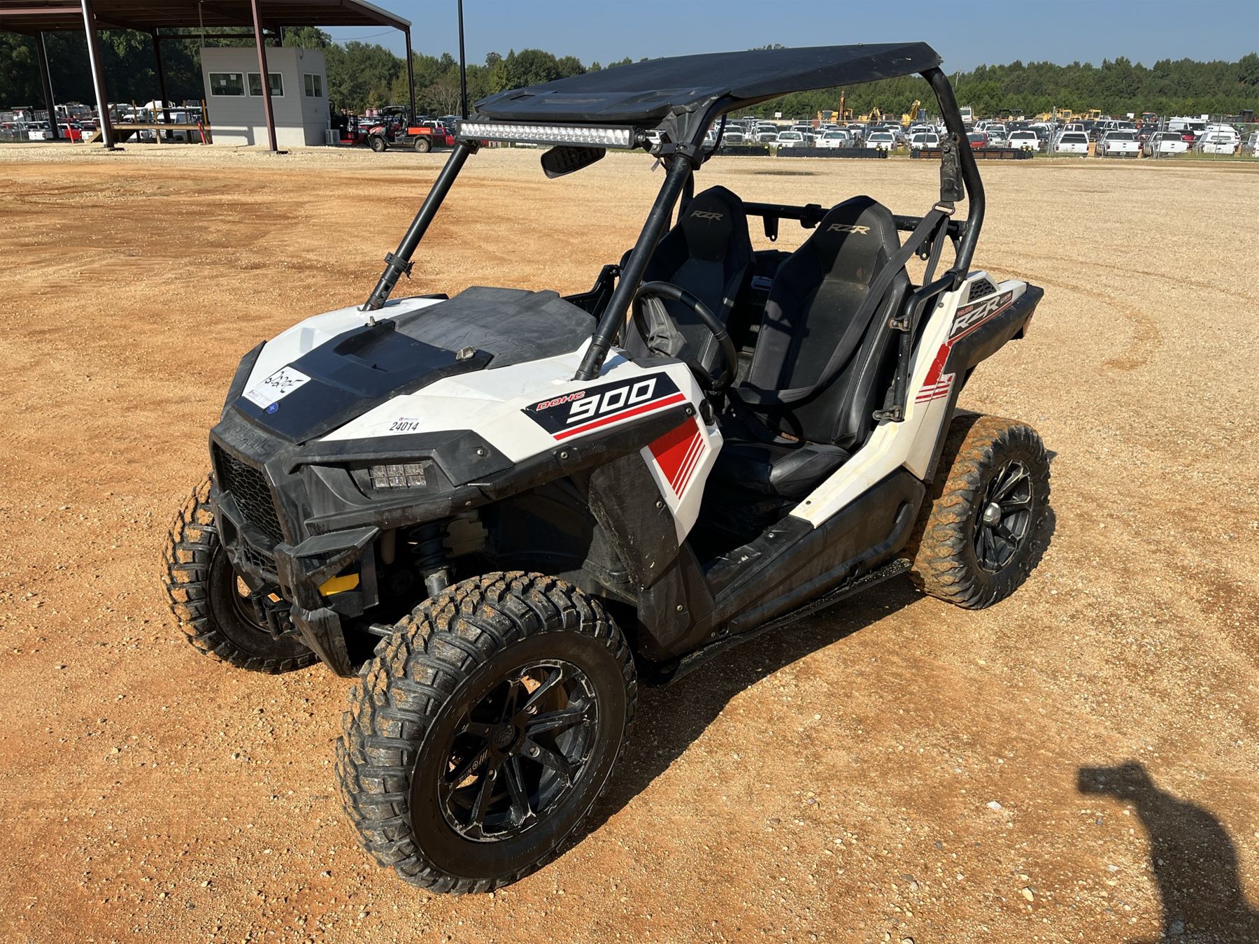 2016 Razor 900 S 2016 POLARIS RZR 900 DOHC UTV - J.M. Wood Auction Company, Inc.