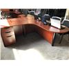 Image 2 : CHERRY 6' X 6' P-TOP EXECUTIVE DESK (LH)