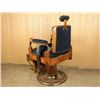 Image 4 : Antique Koken Barber Chair