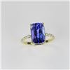 Image 1 : Brilliant 6.15 carat Tanzanite and Diamond Ring