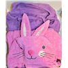 Image 1 : 2 NEW ANIMAL THEMED HOODED CHILDRENS BATH TOWELS