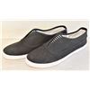 Image 1 : NEW WOMEN'S BLACK SIZE 5 CASUAL SHOES