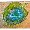 Image 1 : 2)  GREEN IRIDESCENT GLASS LEAF SERVING/FRUIT BOWL