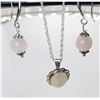 Image 1 : 21)  ROSE QUARTZ PENDANT AND DROP EARRINGS ON