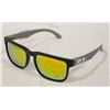 Image 1 : PAIR OF NEW SPY SUNGLASSES GREY AND BLACK