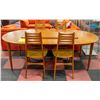 Image 1 : VINTAGE DINING TABLE + 4 CHAIR