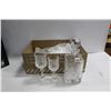 Image 1 : 13 CRYSTAL GLASSES (2 SIZES) WITH A LIQUOR