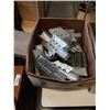 Image 2 : 2 BOXES OF JOIST HANGERS