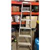 Image 2 : 6 FOOT ALUMINUM A FRAME LADDER