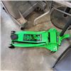 Image 2 : DAYTONA LOW PROFILE 3TON FLOOR JACK