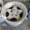 Image 2 : SET OF 4 ER RACING RIMS 5 BOLT 16" ALUMINUM TIRE RIMS