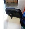 Image 2 : 3 LEATHER SADDLE BAGS