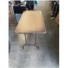 Image 2 : FOLDING 5 FOOT MARKET TABLE